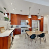 Отель Modern Architectural - Just A Short Walk To Beach 3 Bedroom Home, фото 13