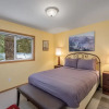 Отель Suite Serenity 3 Bedroom Condo by NW Comfy Cabins by RedAwning, фото 3