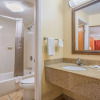 Отель Rodeway Inn & Suites, фото 7