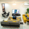 Отель Luxury 3 Bedroom Apartment With Wifi, фото 11