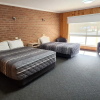 Отель Country Roads Motor Inn Naracoorte, фото 3