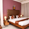 Отель Gracious Inn Hotel by OYO Rooms, фото 21