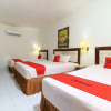 Отель RedDoorz near Klaten Train Station, фото 19