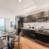 Отель Apartment Offering Direct Bay Views, фото 11