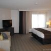 Отель Country Inn & Suites by Radisson, Chippewa Falls, WI, фото 4