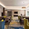 Отель La Quinta Inn & Suites By Wyndham Orlando - Idrive Theme Parks, фото 23