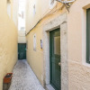 Отель LxWay Apartments Alfama - Beco dos Lóios, фото 10