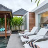 Отель Villa Bronte Beachside Living in the Heart of Canggu Sleeps 4 pax Light and Bright Beautiful Modern , фото 14