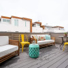 Отель The Mile High Townhome Walk to the Stadium, фото 15