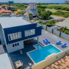 Отель NEW 6 Bedroom Villa 2min Eagle Beach Palm Beach, фото 22