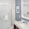 Отель Holiday Inn Express And Suites Ft. Bragg, фото 9