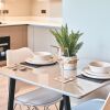 Отель Seven Living Residences Bracknell - Luxurious Chic Apartments - Free Parking, фото 10