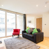 Фото №3 Отель Two Bedroom Apartment in Limehouse, фото 3