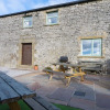 Отель The Holmes Barn - Sleeps 16 - Peak District, фото 12