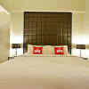 Отель ZEN Rooms Mampang Tendean, фото 9