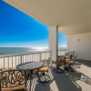 Отель Island Tower 601 3 Bedroom Condo, фото 15