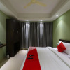 Отель OYO Flagship 630 VIP Road, фото 13