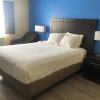 Отель Days Inn Wallaceburg, фото 6