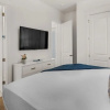 Отель Spacious 4BR With 2 Master Suites, Golf Cart, .3 Miles to Beach - Sleeps 15, фото 6