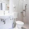 Отель Booking En Suite, фото 9