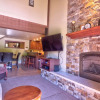 Отель Lift Tickets Newly Remodeled Sleeps 8 Pool, Hot Tubs,fireplace, Private Deck, фото 15