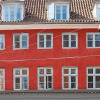 Отель Sanders Penny - Chic 3-bdr Apt in City Center, фото 22