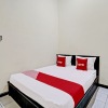 Отель OYO Life 92773 Griya Trubus Syariah, фото 3