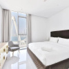 Отель Spectacular 3 BR condo with maids room facing the Dubai Eye, фото 2