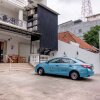 Отель OYO 3733 Guntur 40 Residence в Джакарте
