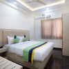 Отель Treebo Galaxy Kings Suites, Hebbal, фото 6