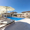 Отель In The Heart Of Istria With Garden And Large Swimming Pool, Restaurant Within Walking Distance, фото 4
