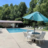 Отель Wakin Bear Cabin 1 Bedroom Condo by Redawning, фото 8