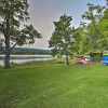Отель Cozy Stockbridge Cabin - Walk to Beach & Lake!, фото 13