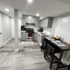 Отель Luxury 2 bedroom 2 full baths rooms, фото 9