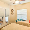 Отель Scottsdale Home: Pool Access, 1 Mi to Westworld, фото 7