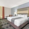 Отель La Quinta Inn & Suites by Wyndham Guthrie, фото 8