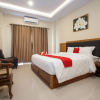 Отель RedDoorz Premium @ Jalan Cengkeh, фото 2