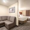 Отель Cobblestone Hotel & Suites - Andrews, фото 9