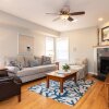 Отель Newly Renovated Beach Cottage Walking Distance to Virginia Beach Oceanfront and Boardwalk, фото 6
