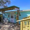 Отель Barefeet 1 Bedroom Home, фото 16