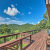 Отель Blue Ridge Mountain Escape w/ Stunning Views!, фото 8