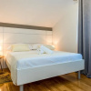 Отель Amazing Home in Siveric with Hot Tub, Sauna & WiFi, фото 8