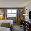 Отель Doubletree by Hilton Hotel Kamloops, фото 33