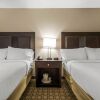 Отель Holiday Inn Express Pittsburgh-Cranberry в пос. Крэнберри