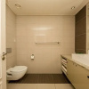 Отель Green Point Apartment Walking Distance to Stadium 407 Royal, фото 18