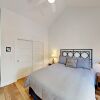 Отель Stylish East Austin - Near Downtown & River 3 Bedroom Home, фото 5