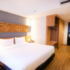 Отель Ayola First Point Hotel Pekanbaru, фото 3