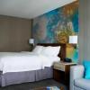 Отель Courtyard by Marriott Downtown Toronto, фото 6