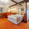 Отель The Crown Hotel, фото 4
