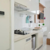 Отель Well Appointed and Homey Studio at Sky House BSD Apartment, фото 9